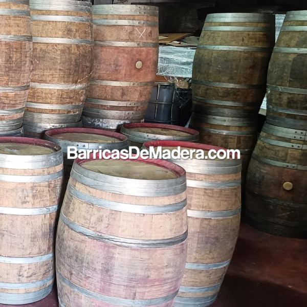 077-2025 Lote de 100 barricas usadas de 225L